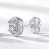 Fina smycken Sterling Silver Round Cut Diamond Earrings White Gold Color Moissanite Stud för kvinnor