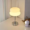 Lámparas de mesa de vidrio manchado lámpara de escritorio dormitorio de los niños estudio de cabecera atmósfera decoración del hogar huevo tarta gota
