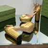 Kvinnors plattform Pump Dubbel högklackade skor Kristallkroppade Chunky Heel Dress Shoes 12cm Patentläder Runda tår Chunky Block Mules Ankel Designer Shoes