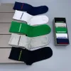 2023 Designer Hommes Femmes Chaussettes Cinq Paires Luxe Sports Hiver Maille Lettre Imprimé Chaussette Broderie Coton Homme Avec Boîte