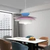 Lampy wiszące nowoczesne lampa LED w stylu nordyckim do jadalni kuchnia sypialnia w salonie biały prosty design sufit światło żyrandola