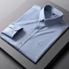 Koszulki męskie bambusowe światłowód luksusowe mężczyzn koszulka długotropiwana Slim Fit Elastic Anti-Cinkle Non-Ironing Solid Color Business Social