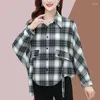 Kvinnans jackor 2023 Blend Coton Shirt Temperament Brushed Plaid Outer Wear Long ärmad elegant jacka kvinnlig knapp 5xl