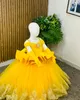 2023 Yellow Luxurious Flower Girl Dresses Ball Gown Tulle Crystals Lace Vintage Little Girl Peageant Birthday Christening Dress Gowns ZJ417