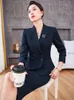 Dwuczęściowe spodnie kobiet Zespół Blazer A Manches Longues pour femmes jupe elegante pour dames Vetements de Travail d'Affaires 231206