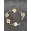 Armband Designer Jewelry Fashion Classic 4/Four Leaf Clover Charm Armband Bangle Chain 18K Gold Agate Shell Moder-of-PEARL FÖR WOME QTLW