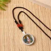 펜던트 목걸이 1pcs 티타늄 강철 원형 Glod Amulet Buddha 순수 손으로 그린 ​​3D Thangka 박스 액세서리 목걸이 고품질 장식품