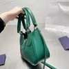 Borse a tracolla in vera pelle Borse a mano piccole di lusso pochette Borsa a mano con tracolla a triangolo da viaggio hobo da uomo di design da donna