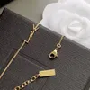 Designer Gold Chain Bracelet Womens Bracelets Love Jewelry Luxury Letter Pendant Y Bracelet For Women Charm Earring Wedding G2205242Z Bvldv