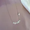 Anhänger Halsketten Süße Blume Choker Halskette für Frauen Mädchen Modeschmuck Vintage Elegante Schlüsselbeinkette Geburtstag Hochzeit Party Geschenk