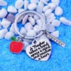 12pc Lot En lärare tar en hand öppnar sinne och berör hjärtnyckelkakargåvor Bpple Ruler Charms Keyrings for Teachers Jewelry Keych279s