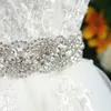 Luxury Sparkling Rhinestone Bridal Belt för bröllopsklänning Tillbehör Silver Color Crystal Bride Belt Sash Ribbon Party Bridesmaid Sashes Gift Cl3031