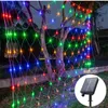 Kerstversiering 6mx4m 3x2m LED-fee-snaarnetverlichting Kerstboomslinger Kerstfeest Tuin DIY Bruiloft Decoratie Gordijnlicht EU/US/Zonne-energie 231207