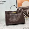 Bottegavenets Andiamo Tote Designer Bag Lady Bags Ins Tecido Estilo Bolsa Grande Capacidade Um Ombro Crossbody Botão Totes Mulheres