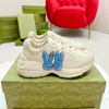 Rhyton Sneaker Erkek Kadınlar Günlük Ayakkabı Tasarımcısı Ekose Desen Platform Klasik Süet Deri Spor Kaykay Koşan Spor Ayakkabı Yürüyüş Eğitmenleri 02