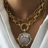 Anhänger Halsketten Hyperbole Gothic Cuban Chunky Halskette für Frauen Vintage Queen Coin Anhänger Halskette Statement Hip Hop Schmuck 231207