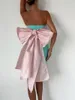 Robes décontractées 2023 Femmes Mini Moulante Contraste Couleur Retour Big Bowknot Col Bateau Bustier Tube Robe Été Dos Nu Fête