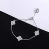 Chaîne Full D Couleur Bracelets pour femme 2 4CTTW S925 Sterling Sliver Bracelets chanceux Mariage Fête d'anniversaire Cadeaux de Noël Bijoux 231208