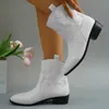 Botlar kovboy ayak bileği beyaz botlar kadınlar için cowgirl moda batı botları kadınlar işlemeli gündelik yuvarlak kafa tasarımcı ayakkabıları 231207