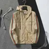 المصمم رجال سترة Desiner Hoodie Winter Coat Jackets Autumn Slim Wearwear Men Men Windbreaker Zipper Mens Coats Jackets Classic Letter 257 320