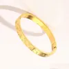 Braccialetti con ciondoli Europa America Stile moda Donna Bracciale Gioielli di design di lusso Placcato oro 18 carati Amanti del matrimonio in acciaio inossidabile Gif Dhvue