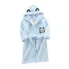 Handdoeken Gewaden Kinderen Zachte Badjas Pyjama Lente Herfst Flanel Capuchon Nachtkleding Jongens Meisjes Homewear Dier Cartoon Leuke Badjas 231208