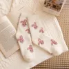 Frauen Socken Niedlich Für Männer Koreanische Weiß Nerz Samt Süße Dicke Warme Winter Boden Japanischen Casual Schlaf frauen