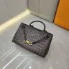 Andiamo Classic Fashion Bottaga Damas Bolsas de cuero de vaca Venete Cassette de hombro elegante Bolsa Crossbody Bag New Single Leather Woven Mujeres 0T6G