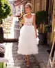 Stylish A Line Lace Beach Wedding Dresses Scoop Neck Tea Length Short Bridal Gowns Tulle Tiered robe de mariee