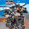 Blocchi SWAT Stazione di polizia Città militare Modello Set Prigione Auto Poliziotto Barca Figure Building Blocks Giocattolo fai da te per bambini Compleanno Ragazzo GiftL231114