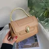 Kvinnors messenger väskor bv1gar1brand nya grils handväska textur mode enkla en-axlar väskor västerländsk metall bärbar s290f