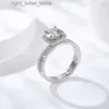 Avec pierres latérales Follow Cloud 6.5mm 1ct carré Moissanite anneaux ensembles pour femmes S925 argent platine plaqué alliance bague en argent bijoux fins YQ231209