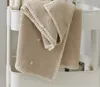 Couvertures d'emmaillotage couverture tricotée pour bébé né lange d'emmaillotage pompon coton recevant bébé berceau literie couette poussette 231208