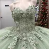Salvia grön blank bollklänning quinceanera klänningar applikationer spets pärla tull off axel söt 16 klänning vestido de 15 anos snörning