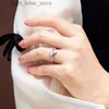 사이드 스톤과 함께 EH 색상 Moissanite Diamond S925 Silver Letter 스타일 링 여성 보석 도매 YQ231209