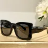 Lüks Tasarımcı Güneş Gözlüğü Erkek Kadın Dikdörtgen Güneş Gözlüğü Unisex Tasarımcı Goggle Beach Güneş Gözlükleri Retro Çerçeve Lüks Tasarım UV400 kutu ile çok iyi