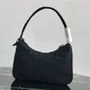 Re Edition Nylon 2005 2000 Bag Bag Luxury Tote Women’s Fashion 3 Pits Hobo Cross Body Pars