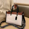 Kurt Geiger borsa a tracolla a forma di cuore KADAR Luxury London lou lou Designer Donna Uomo Mini Borsa a tracolla con insegna in metallo pochette pochette tote catena a tracolla Borse