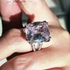 Z bocznymi kamieniami Kqdance 925 Sterling Silver Created Pink Topaz Diamond Moissanite Pierścienia szarfka szmaragd cytrynowy pierścień cytrynowy dla kobiet drobna biżuteria YQ231209