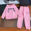 Nouveau bébé Survêtement enfants Logo brodé vêtements de marque Taille 110-160 filles garçons pull à capuche et pantalon Dec05