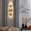 Applique murale LED en cristal doré de luxe moderne, luminaire décoratif d'intérieur, idéal pour un salon, une chambre à coucher ou une maison