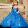 Klassische lange blaue Blumenmädchenkleider, Juwel-Ausschnitt, Tüll mit Spitzenapplikation, Ballkleid, bodenlang, maßgeschneidert für die Hochzeitsfeier