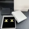 Stud CEL Stud Pendiente de lujo Joyería de diseñador para mujer Adornos de marca clásicos Accesorios para fiestas de bodas Pendientes de aro dorados de alta calidad