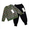 Novo outono/inverno designer infantil costurado zíper clipe alfabeto roupas esportivas de alta qualidade tamanho 90cm-150cm a24