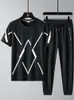 Męskie dresy dresowe Plus Modna moda T-shirts Pants 2-częściowe zestawy męskie streetwear swobodny jogger garnitury 8xl