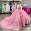 Sparkly Pink Quinceanera Dress Ball Gown Rhinestone Applique Crystal Pärled Flounced Sweet 16 Vestido de 15 Anos