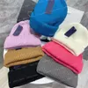 Cappelli firmati da donna Cappelli Progettista da uomo Cappello in cashmere Berretto lavorato a maglia misto lana Cappello invernale da pescatore lavorato a maglia elastico Berretti a cuffia caldi229u