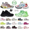 TRACK Chaussure Femmes Hommes Chaussures Casual Courir Baskets Classiques Femmes Hommes Entraîneur Rose Blanc Noir Maille Respirante Graffiti Pistes Sneaker Haute Qualité