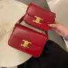 Legal Copy Deisgner Celinss Bags Online-Shop Triumphal Arch Light Luxury Tofu Bag 2023 New French Stick Box Small Square High End Edition Echtes Leder One Shouldere