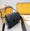 Women Shoulder Bag Axillary Bags PU Leather Crossbody Tassel Sequin Designer Top Quality Classic Baguette Bags Classics Handbags Artwork Clutch Totes